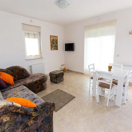 דירה In - Insel Krk 27658 נייביצה
