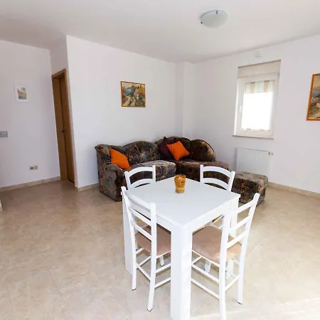 In - Insel Krk 27658 شقة *