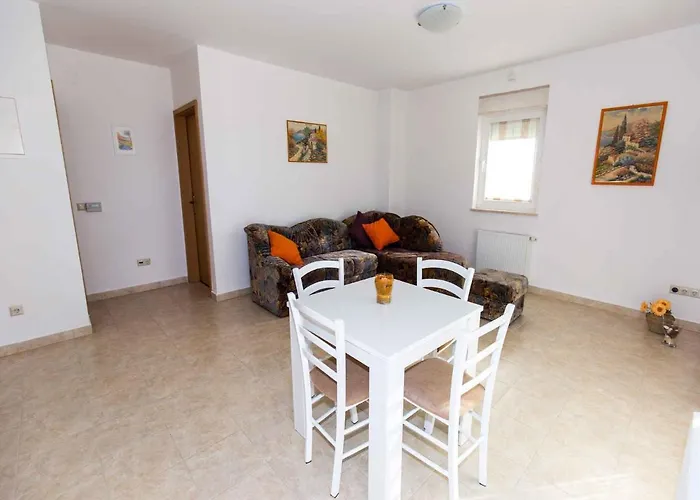 In - Insel Krk 27658 شقة *